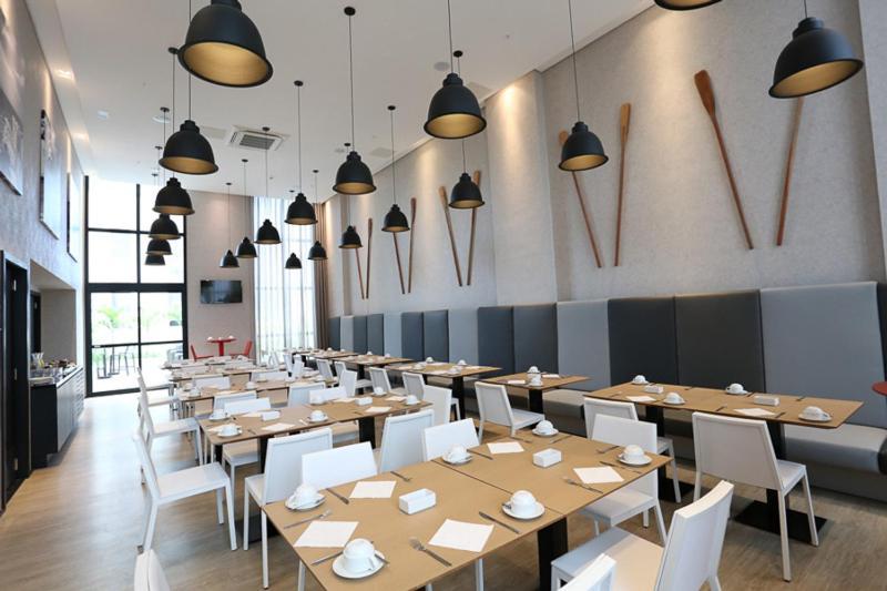 Salvador Mondial Flats Aparthotel Ngoại thất bức ảnh
